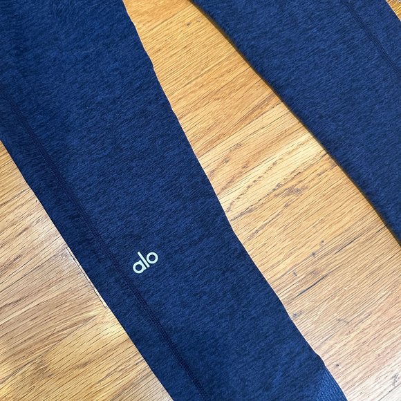 Alo Yoga Navy Alosoft Lounge Legging - Picture 6 of 6